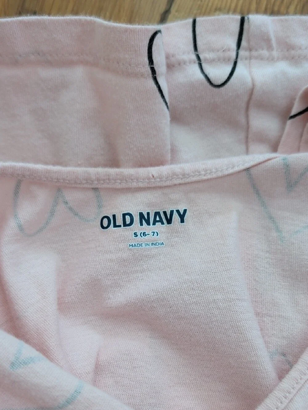 5/$10 Old Navy Pink Dress with Black Heart Print